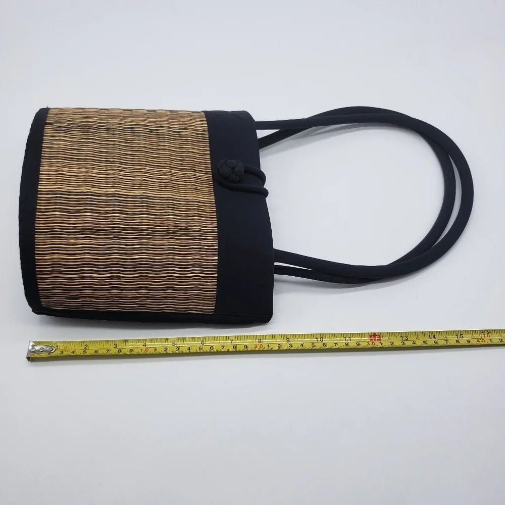 Baskets of Cambodia purse bag Women OS Black Tan Petite Curve Avi Black Striated